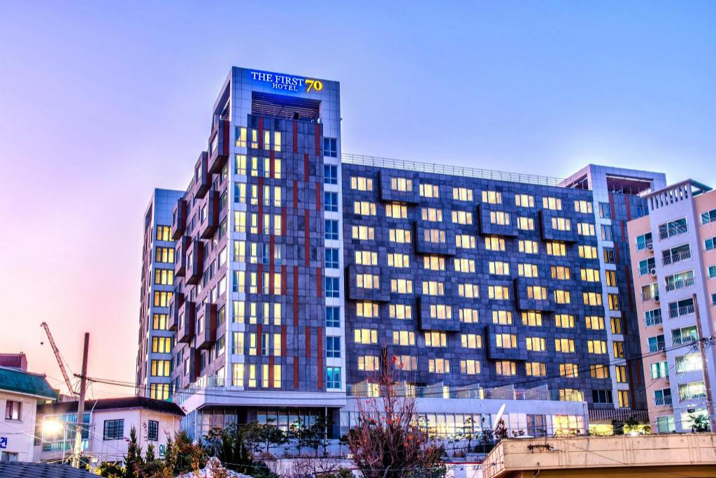 더퍼스트70 호텔 1