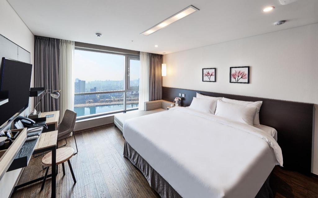 호텔 리버사이드 1