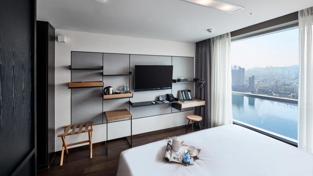 호텔 리버사이드 2